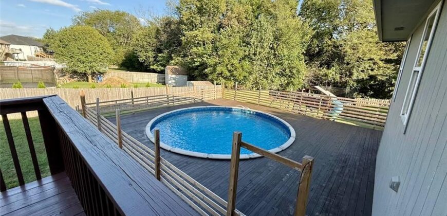 2302 Woodland Circle, Kearney, MO 64060