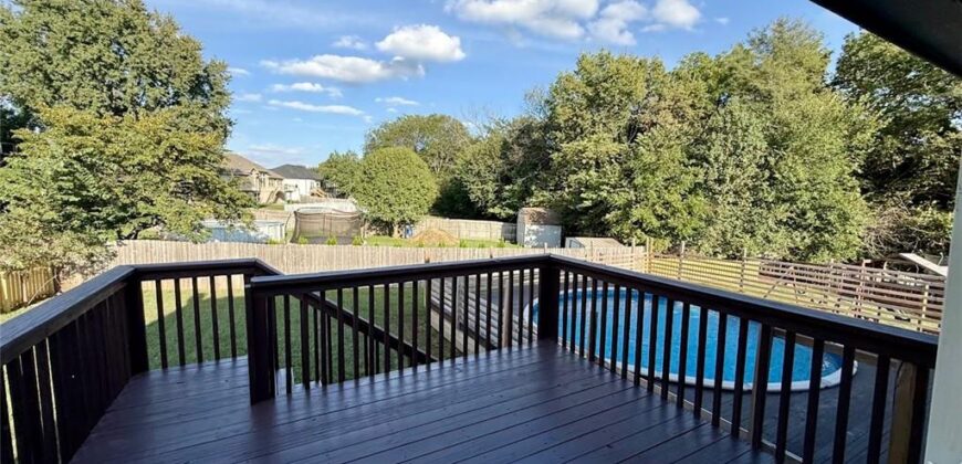 2302 Woodland Circle, Kearney, MO 64060