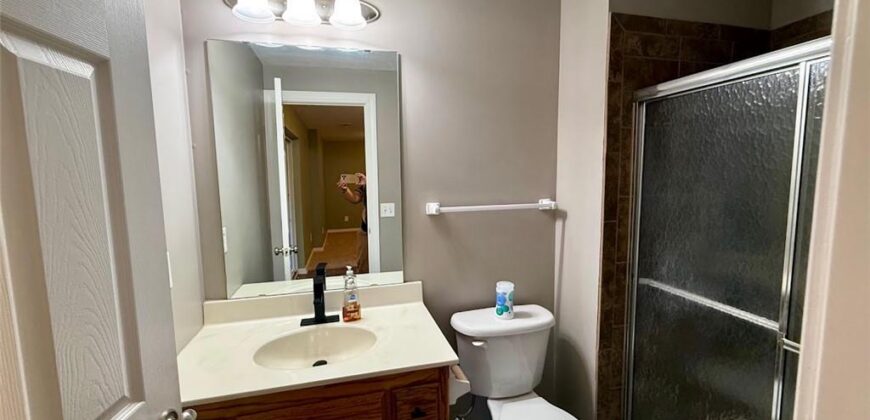 2302 Woodland Circle, Kearney, MO 64060