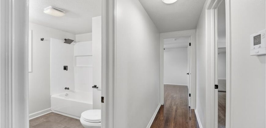 4005 NW 52nd Street, Riverside, MO 64150