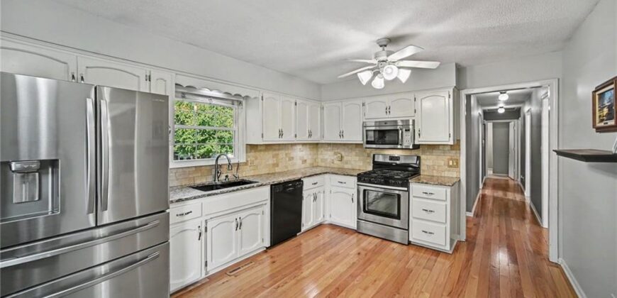 1507 Baker Street, Liberty, MO 64068
