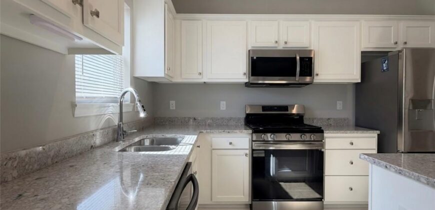 7712 NW 124 Street, Kansas City, MO 64163