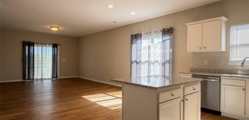7712 NW 124 Street, Kansas City, MO 64163
