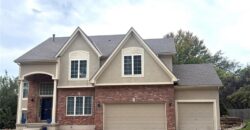 9216 N Manning Avenue, Kansas City, MO 64157