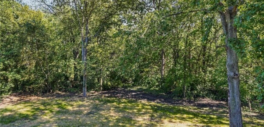 314 E 17th Street, Kearney, MO 64060
