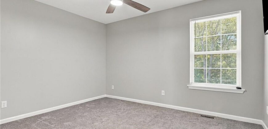 314 E 17th Street, Kearney, MO 64060