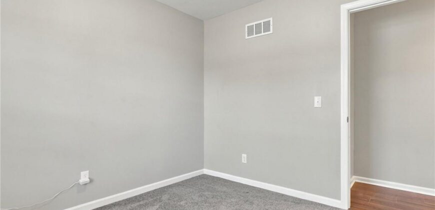 314 E 17th Street, Kearney, MO 64060