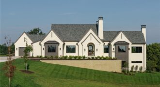 10800 N Ewing Avenue, Kansas City, MO 64156
