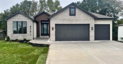 4218 NW 77th Terrace, Kansas City, MO 64151