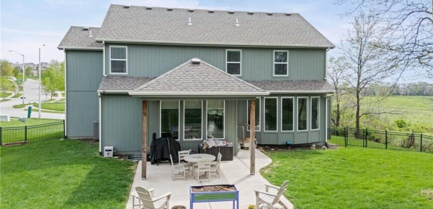 8820 NE 94th Street, Kansas City, MO 64157