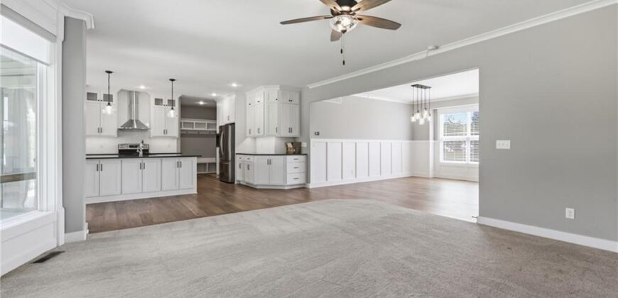 8820 NE 94th Street, Kansas City, MO 64157