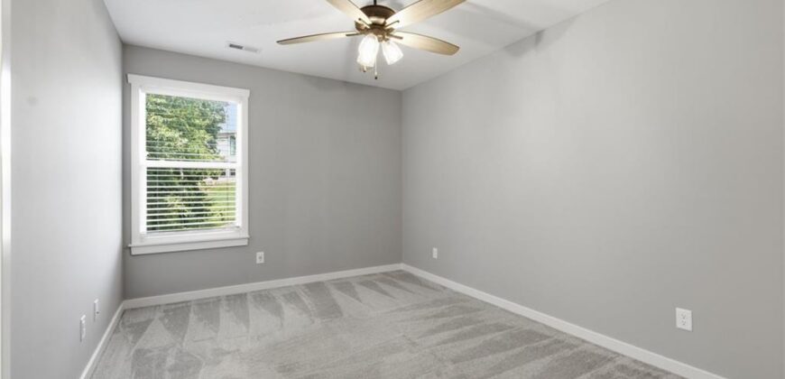 8820 NE 94th Street, Kansas City, MO 64157