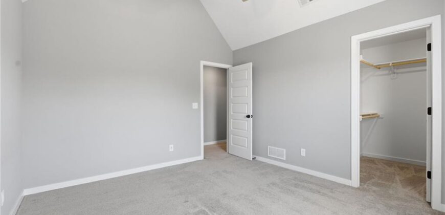 8820 NE 94th Street, Kansas City, MO 64157