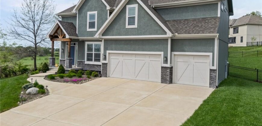 8820 NE 94th Street, Kansas City, MO 64157