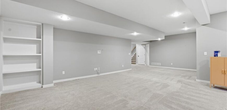 8820 NE 94th Street, Kansas City, MO 64157