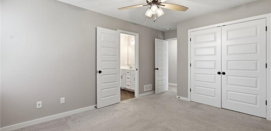 8820 NE 94th Street, Kansas City, MO 64157
