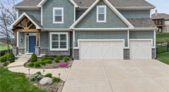 8820 NE 94th Street, Kansas City, MO 64157