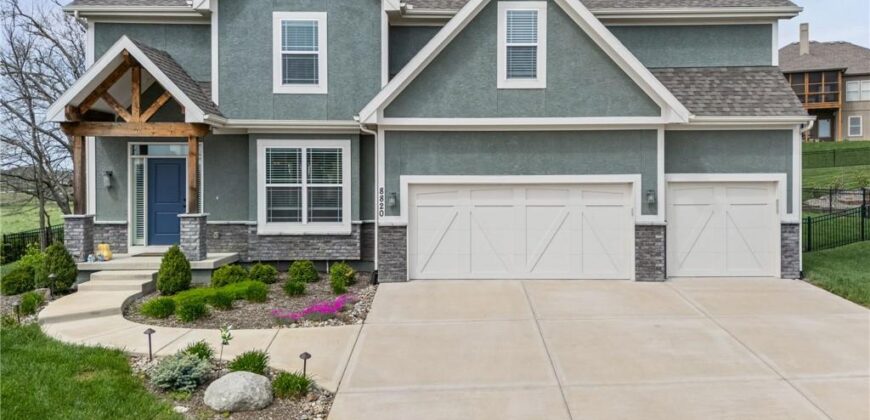 8820 NE 94th Street, Kansas City, MO 64157
