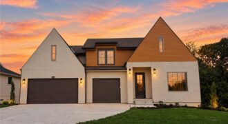 7636 N Booth Avenue, Kansas City, MO 64158
