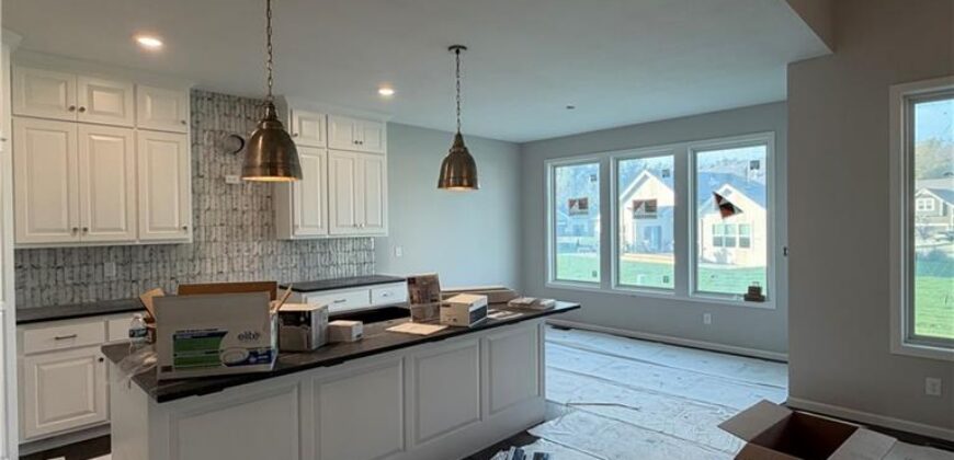 2304 Foxtail Drive, Kearney, MO 64060