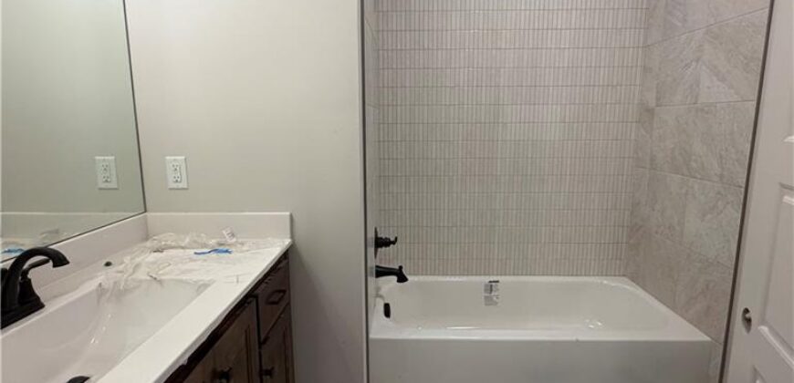 2306 Foxtail Drive, Kearney, MO 64060