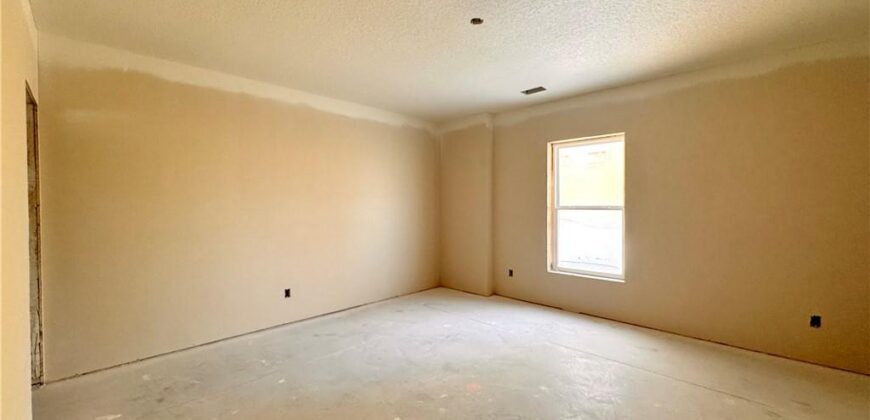 8508 NW 90th Terrace, Kansas City, MO 64153