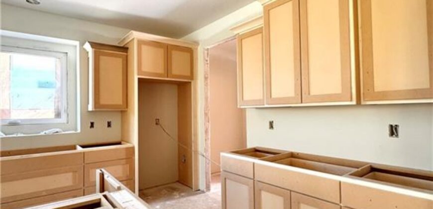 8508 NW 90th Terrace, Kansas City, MO 64153