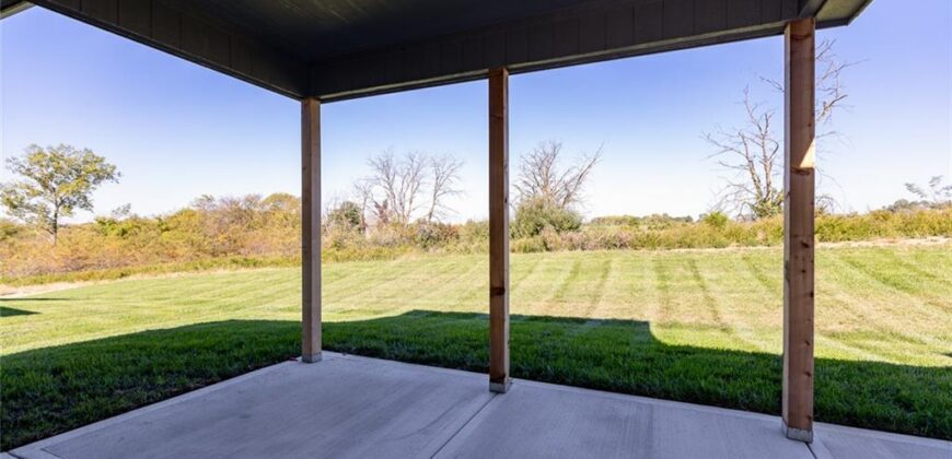 6930 NE 102nd Street, Kansas City, MO 64156