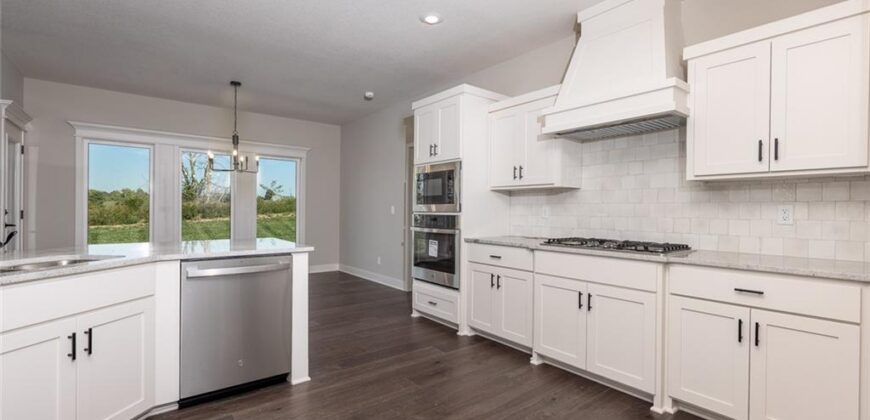 6930 NE 102nd Street, Kansas City, MO 64156
