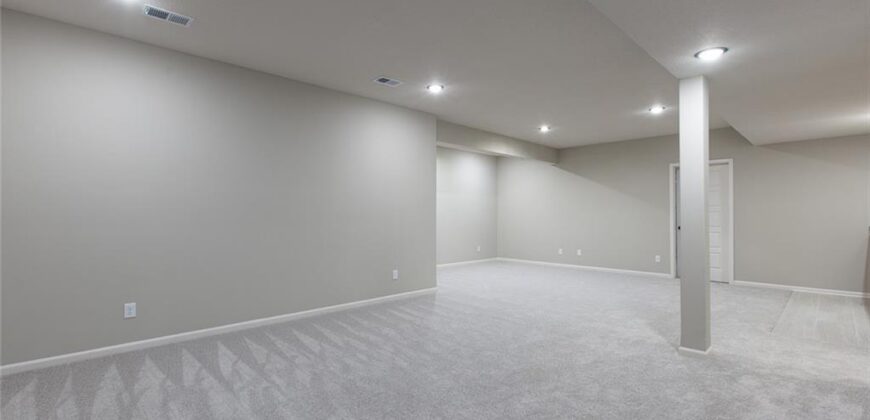 6930 NE 102nd Street, Kansas City, MO 64156