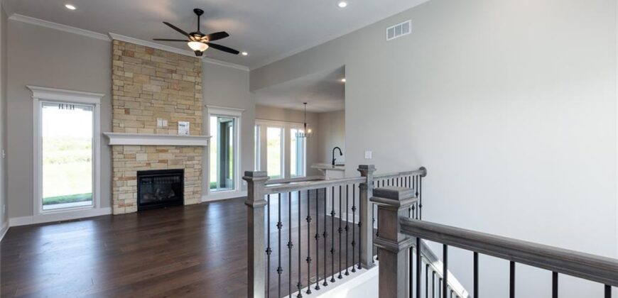 6930 NE 102nd Street, Kansas City, MO 64156