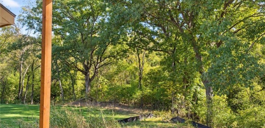 10787 Genesis Drive, Parkville, MO 64152