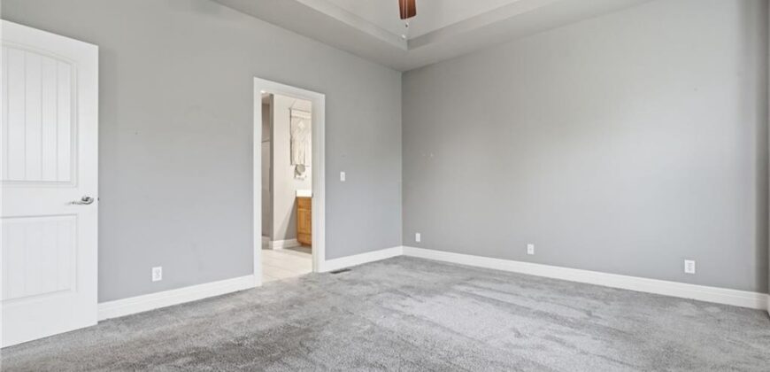 11236 N Randolph Avenue, Kansas City, MO 64157