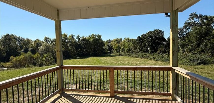 1070 Fir Lane, Liberty, MO 64068