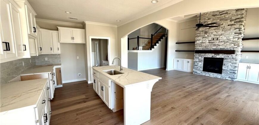 1039 Fir Lane, Liberty, MO 64068