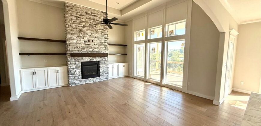 1039 Fir Lane, Liberty, MO 64068