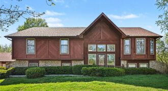 15800 Rule Lane, Smithville, MO 64089