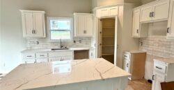 621 E 13th Street, Kearney, MO 64060