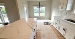 621 E 13th Street, Kearney, MO 64060