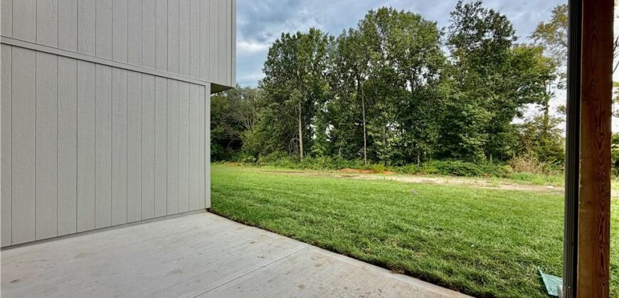 504 Skyview Lane, Liberty, MO 64068