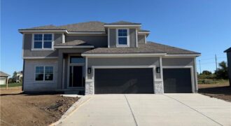 10507 N Highland Place, Kansas City, MO 64155