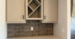 10507 N Highland Place, Kansas City, MO 64155