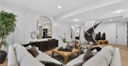 8612 Westridge Court, Parkville, MO 64152