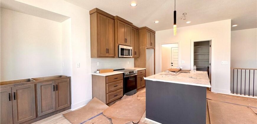 8413 NW 90th Terrace, Kansas City, MO 64153