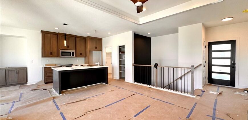 8413 NW 90th Terrace, Kansas City, MO 64153