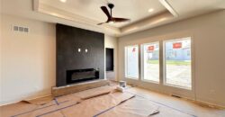 8413 NW 90th Terrace, Kansas City, MO 64153