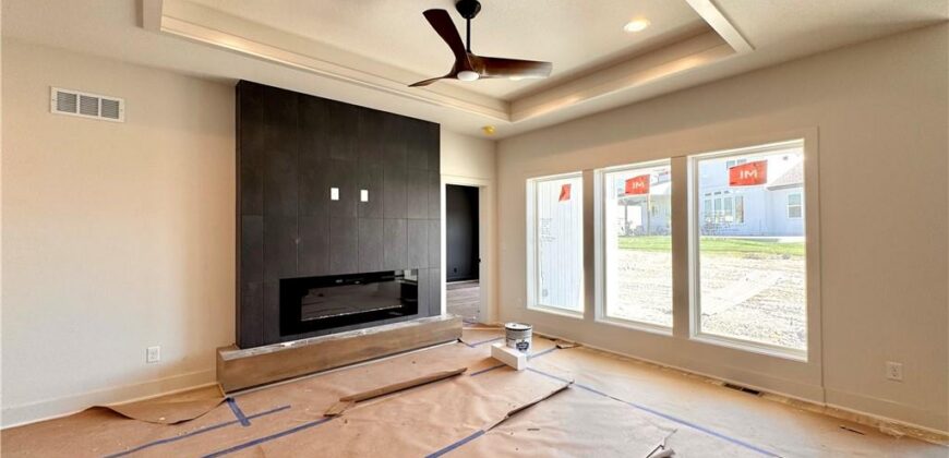8413 NW 90th Terrace, Kansas City, MO 64153