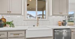 5695 Thousand Oaks Drive, Parkville, MO 64152