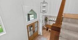 5695 Thousand Oaks Drive, Parkville, MO 64152