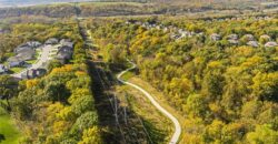 5695 Thousand Oaks Drive, Parkville, MO 64152
